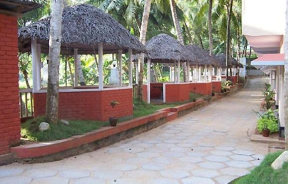 Panchavadi Ayurvedic Beach Resort Varkala Bagian luar foto