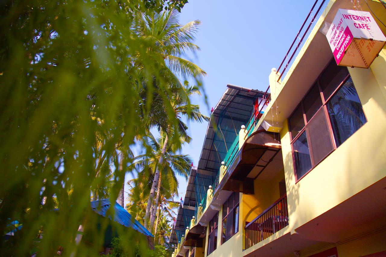 Panchavadi Ayurvedic Beach Resort Varkala Bagian luar foto